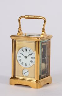 A French gilt brass quarter repeating alarm carriage timepiece circa 1880 - image 1