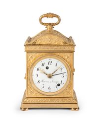 Een Zwitserse verguld bronzen 'pendule d'officier' met grande sonnerie, door Meuron & Compagnie, omstreeks 1810 - afbeelding 1