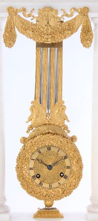 An attractive French alabaster and ormolu portico mantel clock with oscillating movement, circa 1830 - image 3