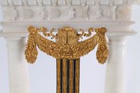 An attractive French alabaster and ormolu portico mantel clock with oscillating movement, circa 1830 - image 2