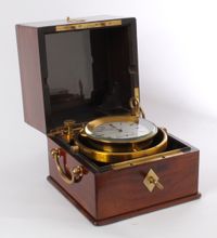 A good French mahogany 2-day chronometer, by E. Thomas, circa 1870 - image 2