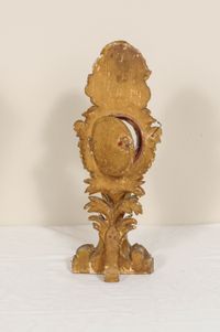 A late 18th century giltwood relic or watch stand - image 6