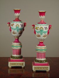 A pair of polychrome porcelain urns 'à double usage', mid 19th Century. - image 2