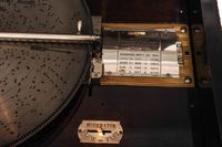 A rare Swiss mahogany disc music box, for the U.S. market, by Stella, circa 1880 - image 5