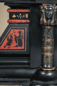 A fantastic black marble ‘retour de l’Egypt’ mantle clock with two side pieces. - image 8