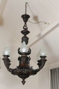 A very heavy bronze, late 19th century, 6-light chandelier of very good quality.  - image 8