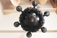 A very heavy bronze, late 19th century, 6-light chandelier of very good quality.  - image 6
