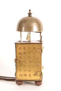 A small Japanese brass lantern clock, circa 1800 - image 5