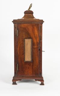 Een charmante mahoniehouten Engelse landelijke wandklok van Harrison, cica 1770. - afbeelding 4