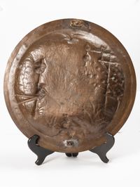 A lovely pair of far East bronze circular wall decoration circa 1880 - image 4