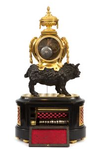  Louis XV bronze pendulum clock “Pendule au Sanglier” - image 3