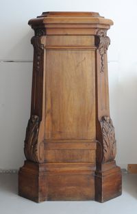 Pair of Walnut pedestals - afbeelding 2