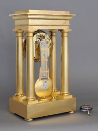 High quality early Empire four pillar mantel clock by Dieudonné Kinable - afbeelding 5