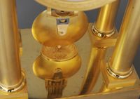 High quality early Empire four pillar mantel clock by Dieudonné Kinable - afbeelding 6