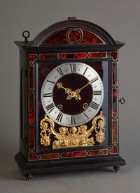 A beautiful French Louis XIV 'Religieuse clock', signed P Royer a Paris, circa 1680 - image 6