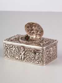 A Silver German Singing Bird Box, circa 1900 - image 1