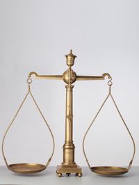 A decorative French pharmacy scale, circa 1830 - image 1
