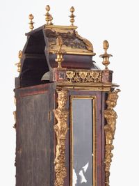 A beautiful French late Louis XIV ‘Religieuse’ mantel clock by Bonneual, circa 1700 - image 5