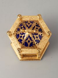 A very unusual hexagonal English 'Gothic Revival' travelling clock by Howell James, circa 1870 - image 4