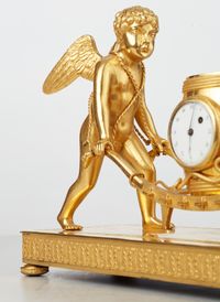 A Viennese bronze guilded miniature Empire mantel clock, circa 1810 - image 4