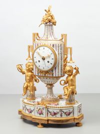 Rare French porcelain and gilt bronze mantel clock by Godon, circa 1785 - image 2