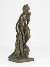 Elegant naked bronze statue - image 1