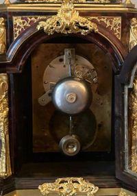 A very handsome Marwick Markham signed 19th century small bracket clock with moon phase - image 4