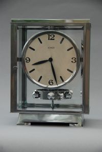 M82 Nikkelen art deco JL Reutter vier glazen klok - afbeelding 2