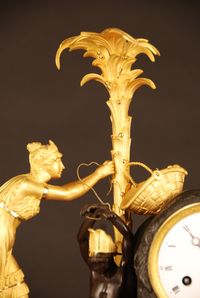 Abs-01 Clock with the noble savage 'Atala liberating Chactas' - image 3