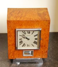 M161 Atmos clock, Amboina wood, J.L. Reutter, number 919, France circa 1930. - image 5