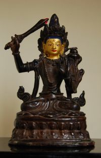 Oda 36 Chinees-Tibetaanse verguld bronzen figuur van een godheid - afbeelding 2