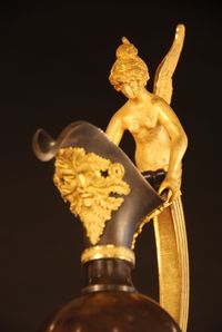 CT01 Vaseshape clock set with two ewers - image 11