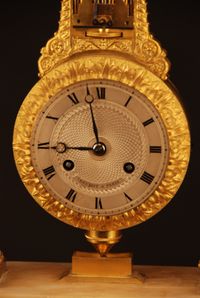 M86 French Marble and Ormolu Swinging Portico Clock, Béchot à  Paris. - image 3
