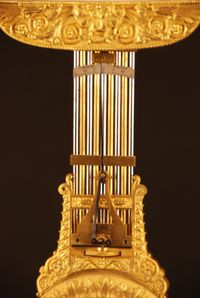 M86 French Marble and Ormolu Swinging Portico Clock, Béchot à  Paris. - image 6