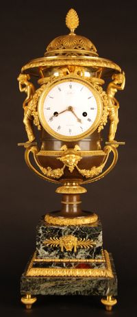 PV02 Empire mantel clock set with Medici vases, PIERRE-PHILIPPE THOMIRE - image 2