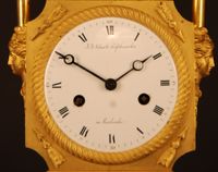 PV07 French 'Urn' or vaseshape mantel clock - afbeelding 5