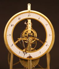 S08 Keyhole framed skeleton clock with knife edge suspension - afbeelding 4