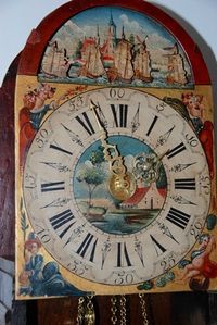 DW32 Frisian Wall clock 'Spinnekopje' with rocking shipps automaton. - image 3