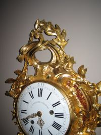 W22 Transitional Louis Quinze/Seize Cartel clock, in superb original condition and perfect gilding - image 6