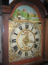 DW24 Bijzonder Fries staartklokje, zgn. kantoortje of notarisklok, ca. 1830, in volledig originele staat - afbeelding 3