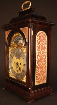 br06 Dutch table clock with date and moon phase indication - image 3