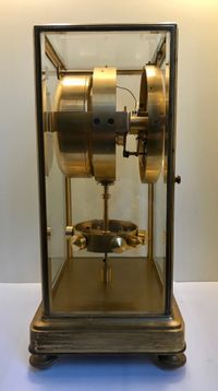 M247 Large Reutter gilt brass Atmos K1, no 547, 5 glasses, France circa 1930. - image 5