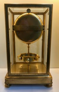 M247 Large Reutter gilt brass Atmos K1, no 547, 5 glasses, France circa 1930. - image 4