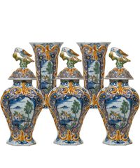 A Polychrome 5-Piece Dutch Delft Garniture - afbeelding 1
