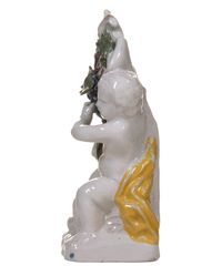 A Schrezheim Faïence Statuette Representing the 'Autumn' - afbeelding 2