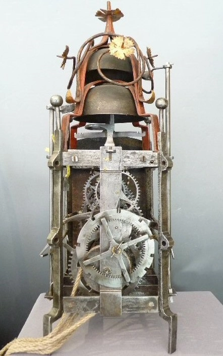 A gothic iron clock with foliot, South Germany, dated 1607. - image 2