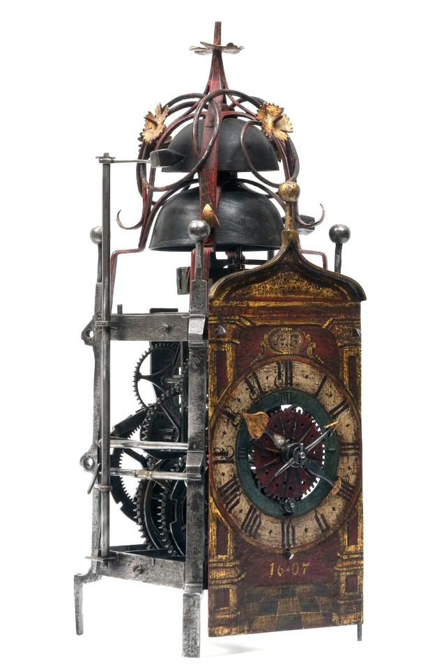 A gothic iron clock with foliot, South Germany, dated 1607. - image 1