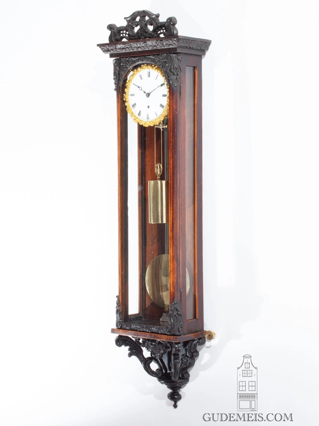 A small Austrian Neo Gothic wall clock, circa 1850. - afbeelding 2