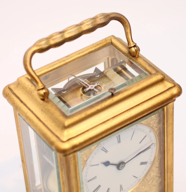 A fine French gilt brass 'Giant' carriage clock, Drocourt, circa 1870 - afbeelding 7