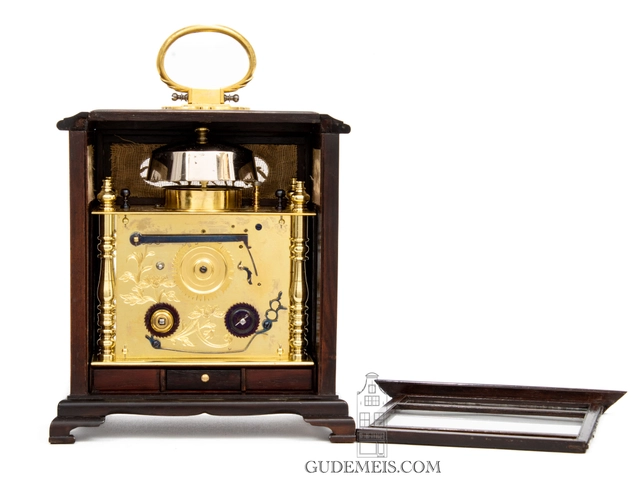Une horloge de table japonaise avec carillon et calendrier, Makura-Dokei, vers 1840. - afbeelding 6